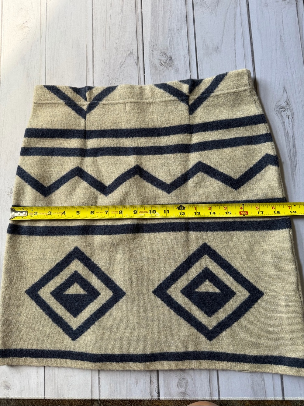 Toad & Co oatmeal & blue boiled merino wool diamond sweater skirt. Size medium - Picture 10 of 11